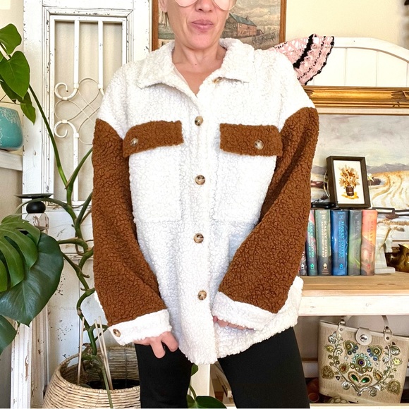New! Cozy Sherpa Color Block Ski Chalet Button Up Teddy Shacket Jacket - Picture 4 of 7